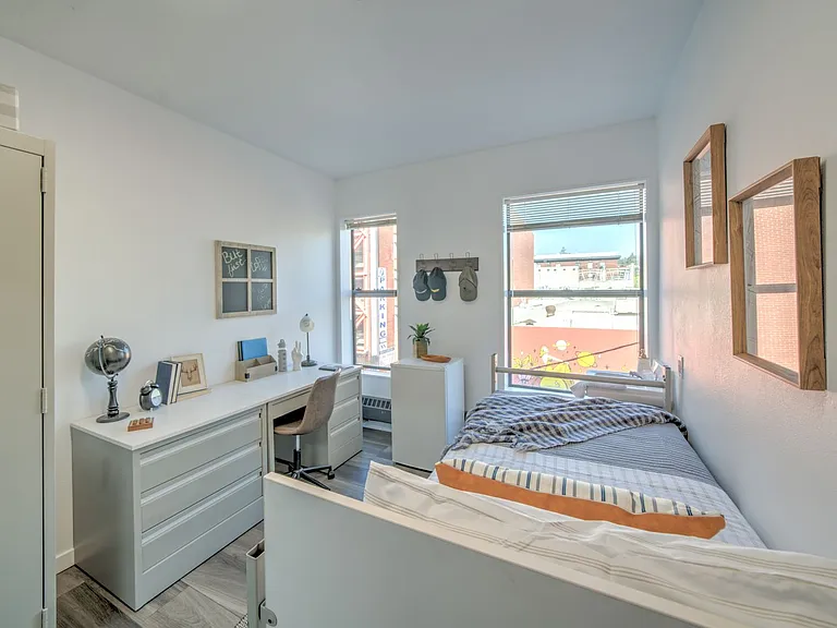SHARED & PRIVATE Dorm Style Units Available at The Telegraph Commons! 2 blocks from UCB! — Photo 19