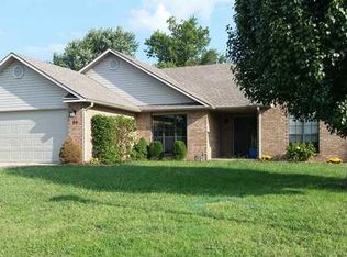 86 Northaven St, Farmington, AR 72730