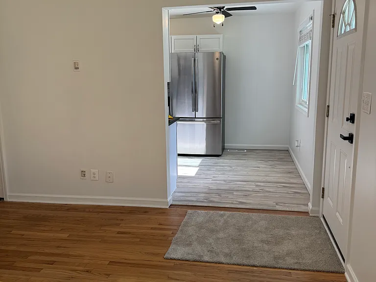 380 Jeffery Ct — Photo 3