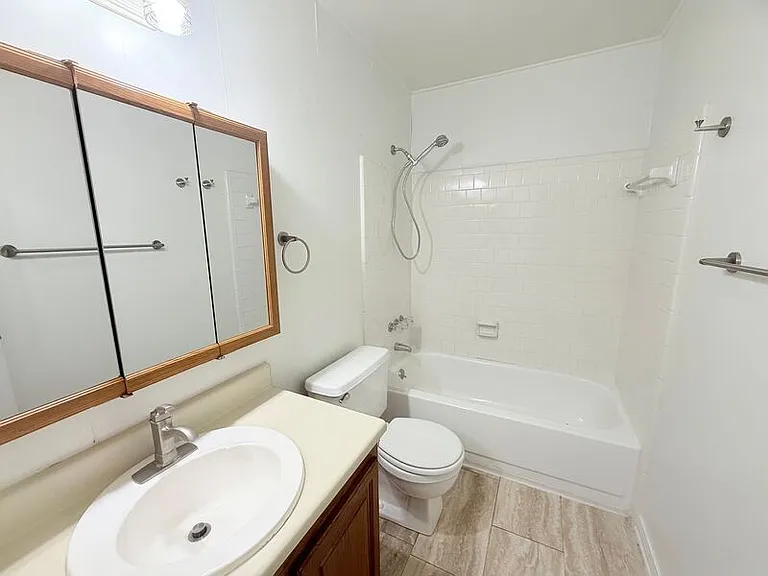 6101 Lake Joanne Dr — Photo 7