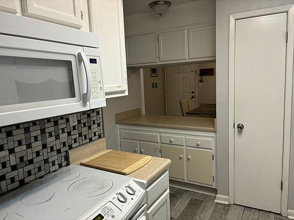 4th image of 8370 Carl Dean St APT 110