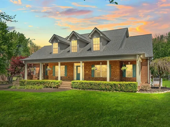 139 Empson Dr, Greenbrier, TN 37073