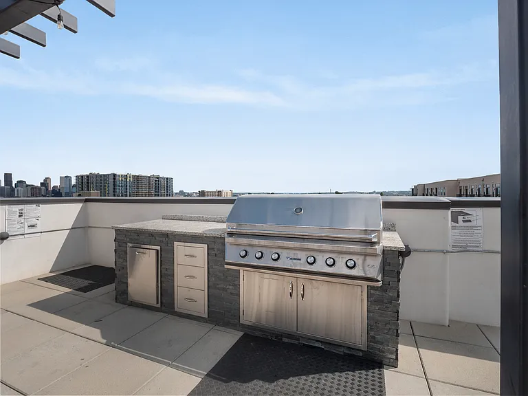 2729 W 28th Ave #311 — Photo 21