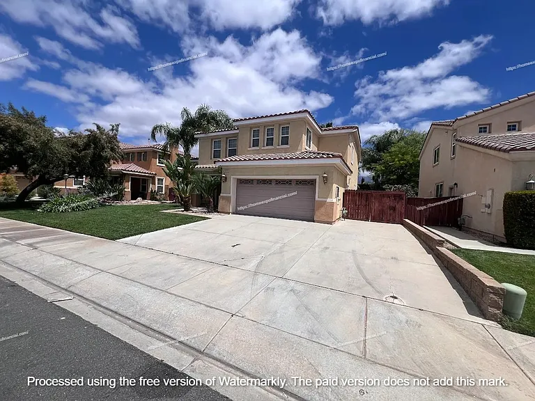 1456 Moonlight Dr — Photo 4