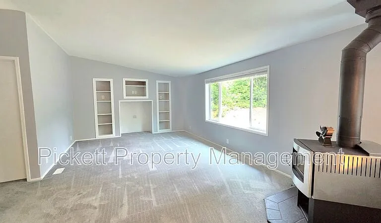 331 Dewatto Rd W — Photo 23