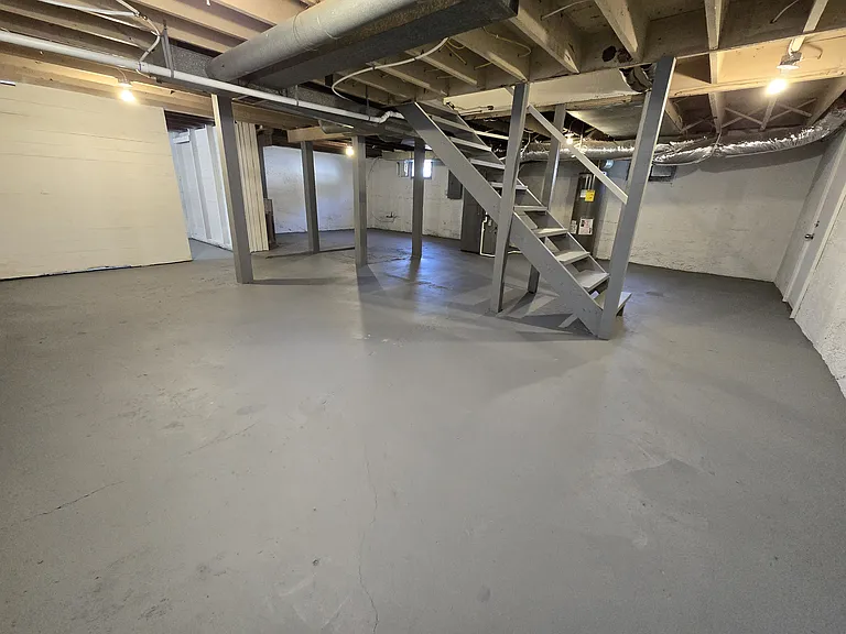 3532 Fullerton Ave — Photo 63