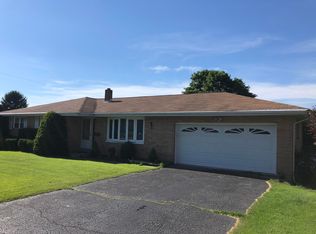 107 Grove St, McAdoo, PA 18237