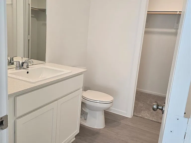 5708 Ivy Crst — Photo 10