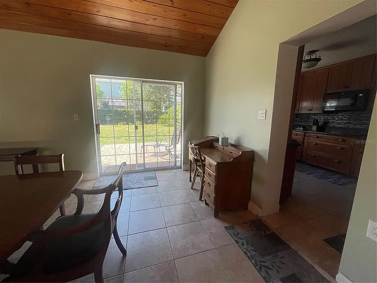 3030 W Helen Ave — Photo 16