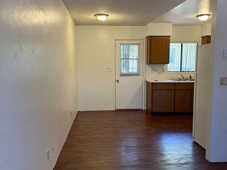 214 Madison Ave — Photo 5