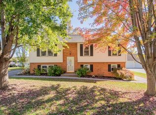 1145 Spruce St, Christiansburg, VA 24073