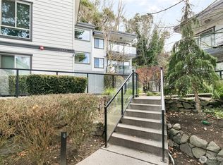 Ridgewood, Mercer Island, WA 98040