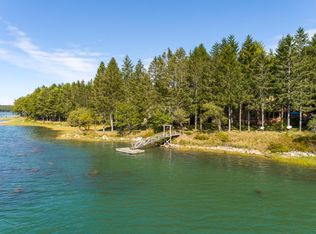 36 Back River Lndg, Boothbay, ME 04537