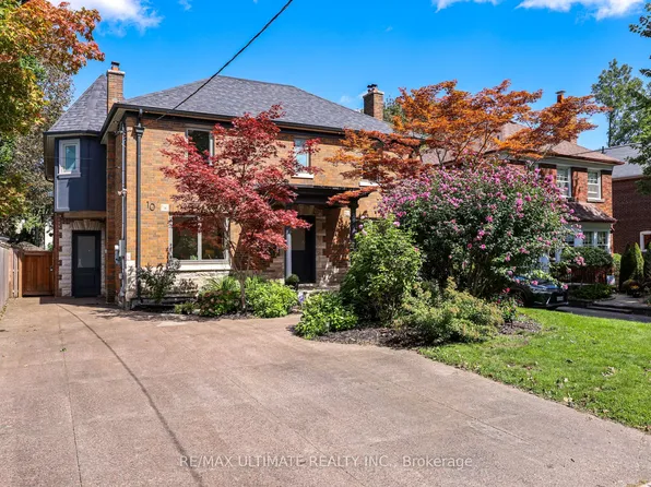 10 Field Ave, Toronto, ON M4G 1Y6