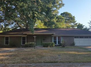508 N Canton Club Cir, Jackson, MS 39211