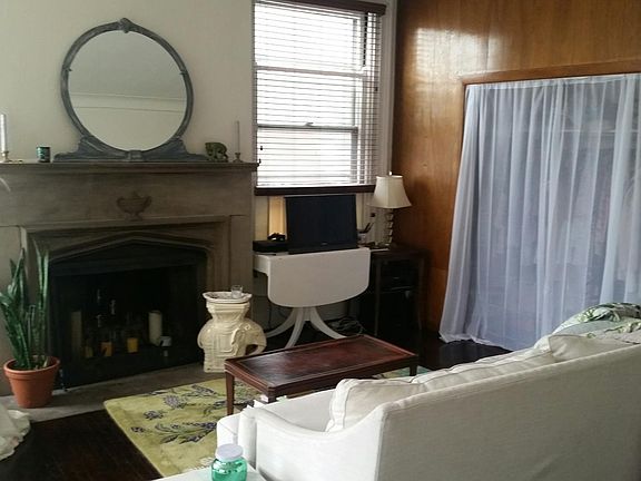 3rd image of 3423 Whitfield Ave #2