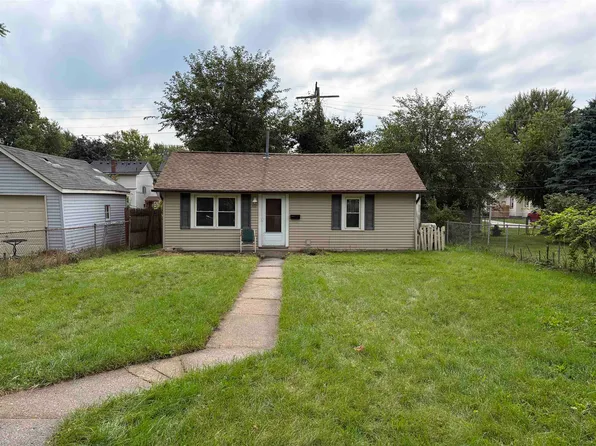 117 High St, Mount Clemens, MI 48043