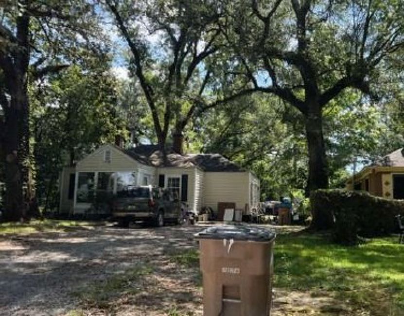 2nd image of 157 Potter Dr