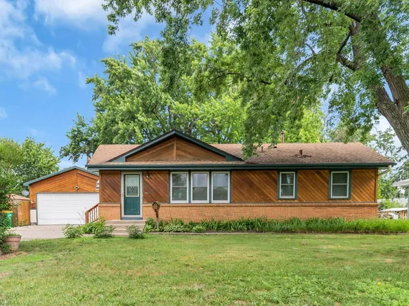 3012 62nd Ave N, Brooklyn Center, MN 55429