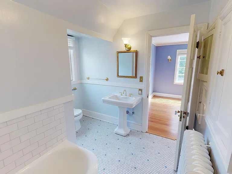 2371 SW Montgomery Dr — Photo 19