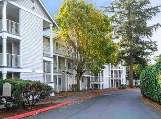 2709 W Maplewood Ave APT 203, Bellingham, WA 98225
