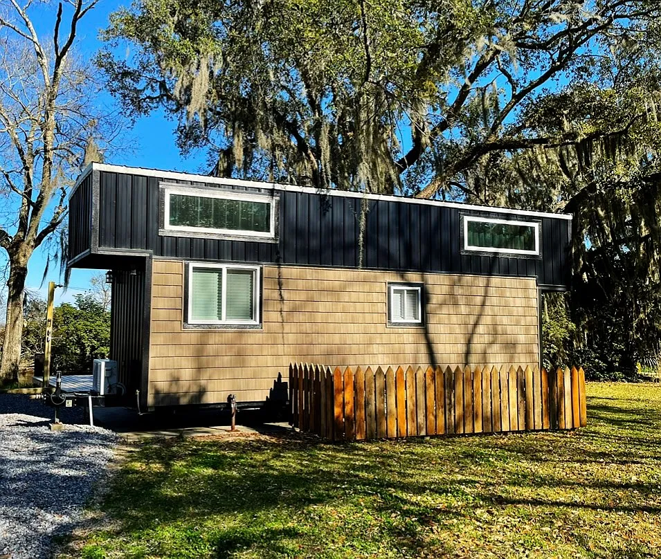 4909 Lafitte St — Photo 1