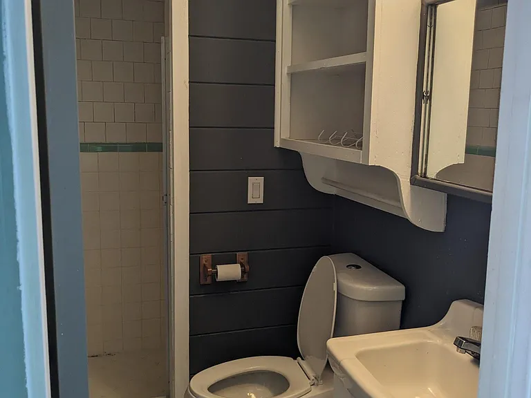 12419 Bryant St — Photo 11