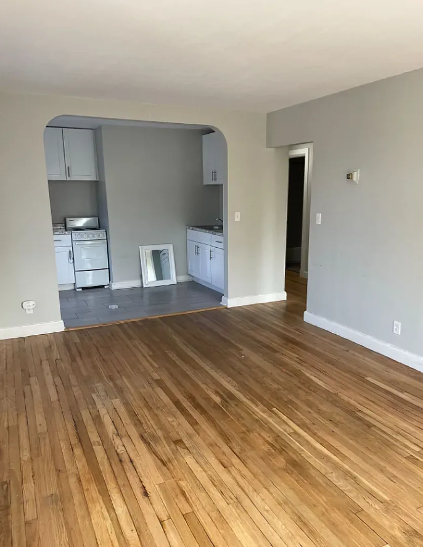 1 bed, 680 sqft, $1,950 — Photo 4