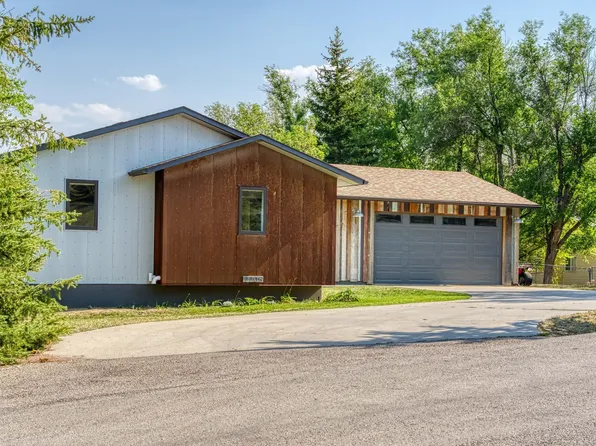 2205 Knollwood Dr, Gillette, WY 82718