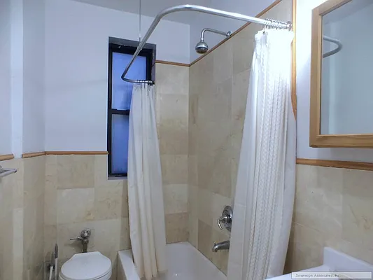 Rented by Sovereign Associates | media 21