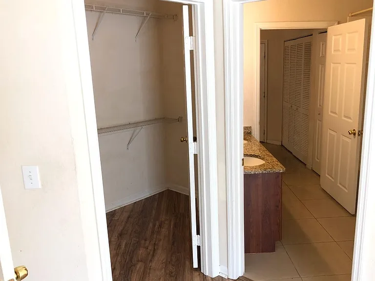 3589 Conroy Rd #1014 — Photo 7