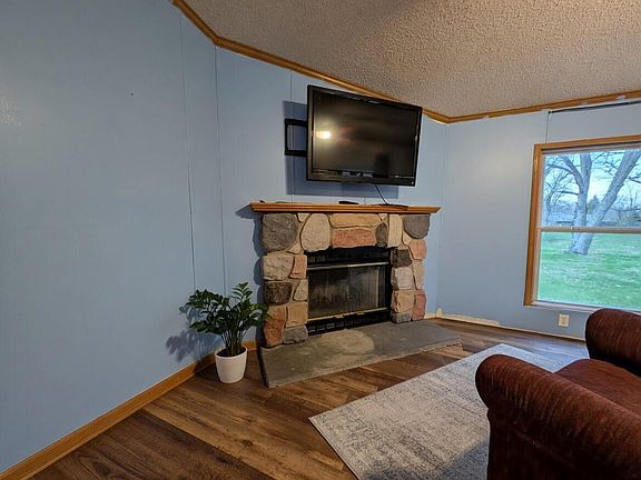 5th image of 14874 Heritage Dr W