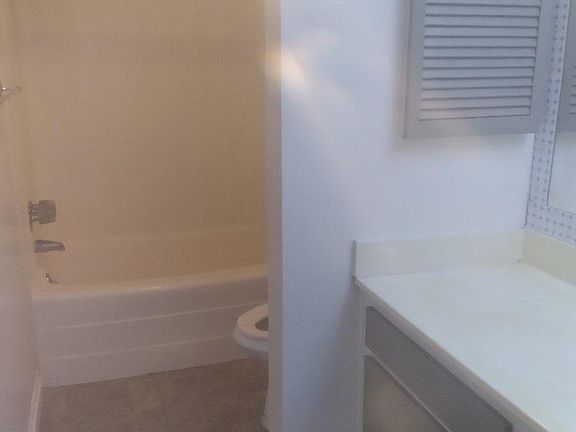 4th image of 412 N Bellflower Blvd Unit 119