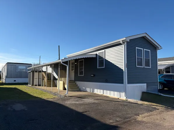 300 E Washington St #20N, North Attleboro, MA 02760