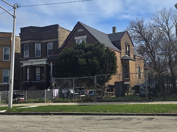 2nd image of 6831 S Emerald Ave