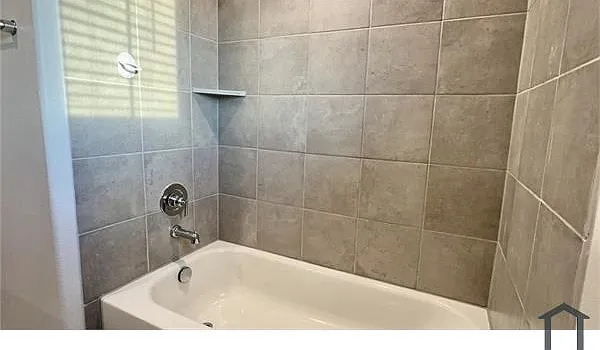 1801 Ash Oak Ln — Photo 33
