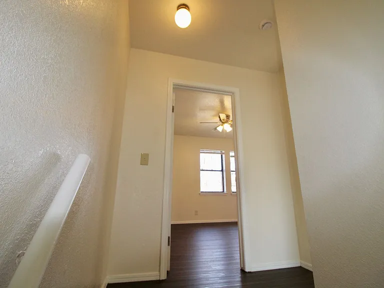 2336 Heatherfield Ln — Photo 13