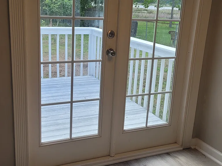 2626 Chateau Ln — Photo 18