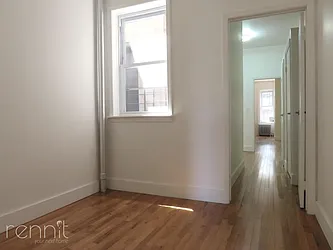 Rented by Rennit Inc.