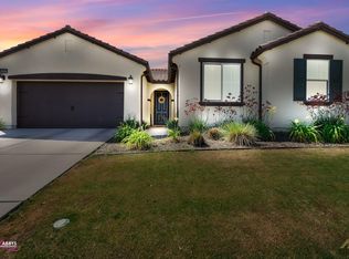 10305 Katydid Dr, Bakersfield, CA 93306
