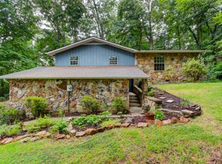 120 Trenton Dr, Oak Ridge, TN 37830