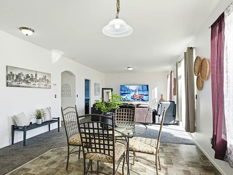 10430 13th Avenue Ct E — Photo 10