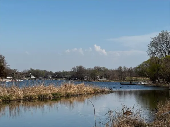 16120 Gardner East Rd, Gardner, KS 66030