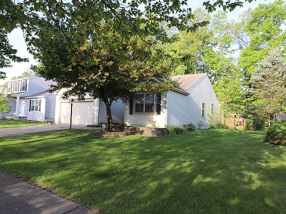 2nd image of 163 Bendelow Dr