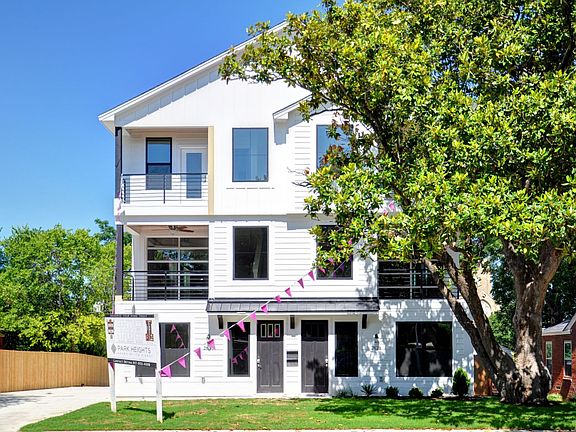 4th image of 2630 Forest Park Blvd