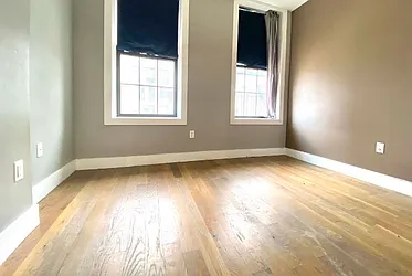 Rented by Safdie Realty Group