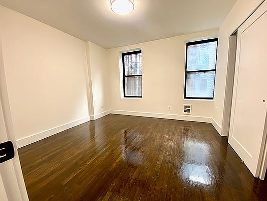 5th image of 2112 Regent Pl #1B