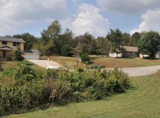 Haley Woods Dr, Kodak, TN 37764