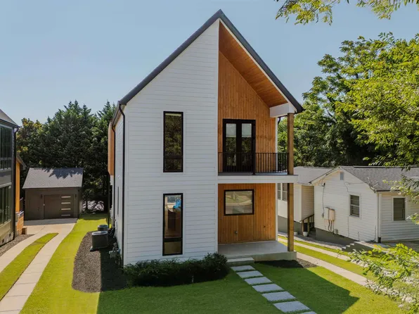 7B Briar St, Greenville, SC 29601