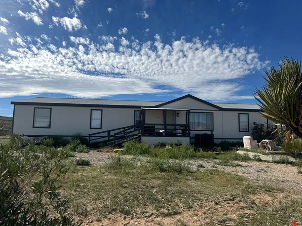 6797 N Parker Rd, Golden Valley, AZ 86413